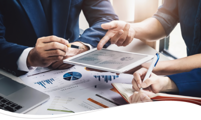 23-100-71-04004_-_Internal_CORP_Blog_5-Steps-Financially-Healthy_Update_1.9_FINAL_Header